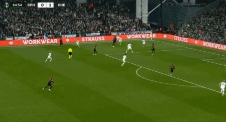 九游手机版-【早报】你的欧战我的欧战好像不一样