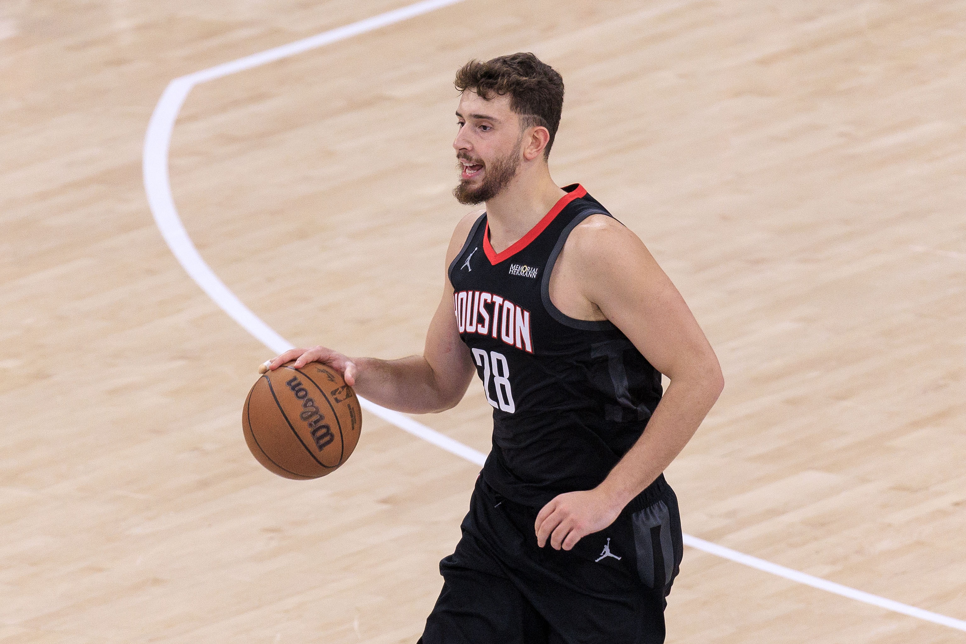 九游客户端-乌度卡:我们有好几次都倒在地板上抢球 这场面有一阵子没见到了